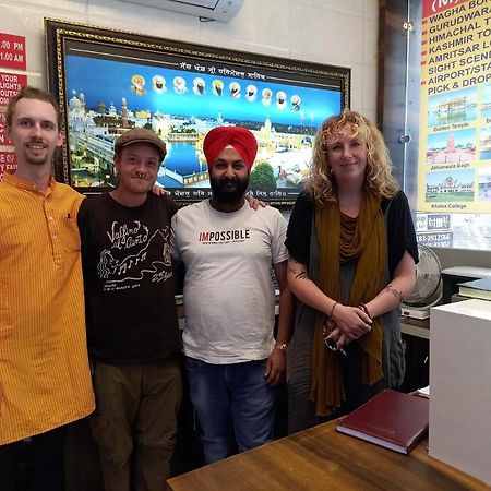 Jasneet Homestay Amritsar Luaran gambar