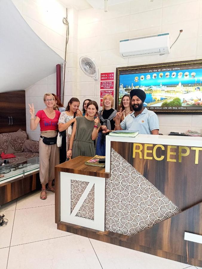 Jasneet Homestay Amritsar Luaran gambar